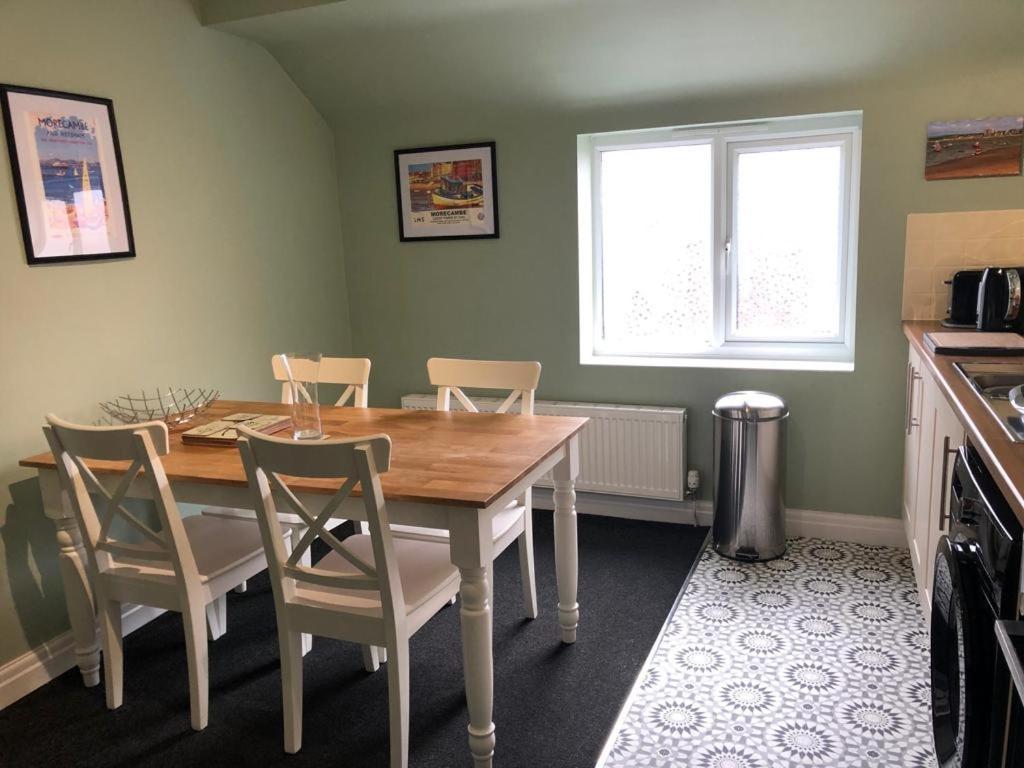 Bare Village Holiday Apartment Morecambe Eksteriør bilde